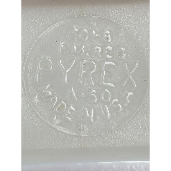 VTG Glass Food Saver - Small Refrigerator Dish w/Lid Square + 2 Pyrex Containers - Picture 7 of 9